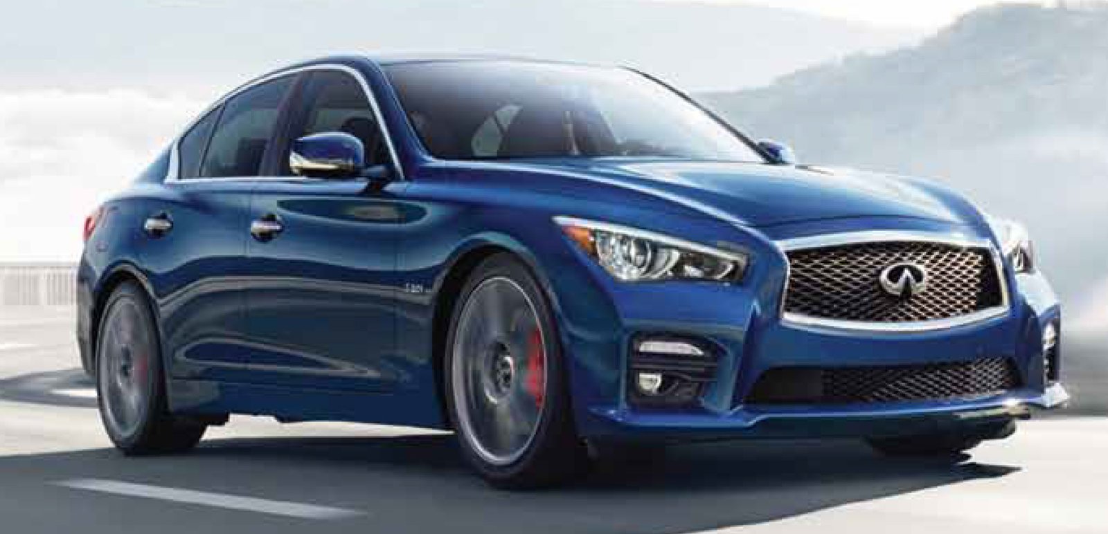 2015 INFINITI Q50