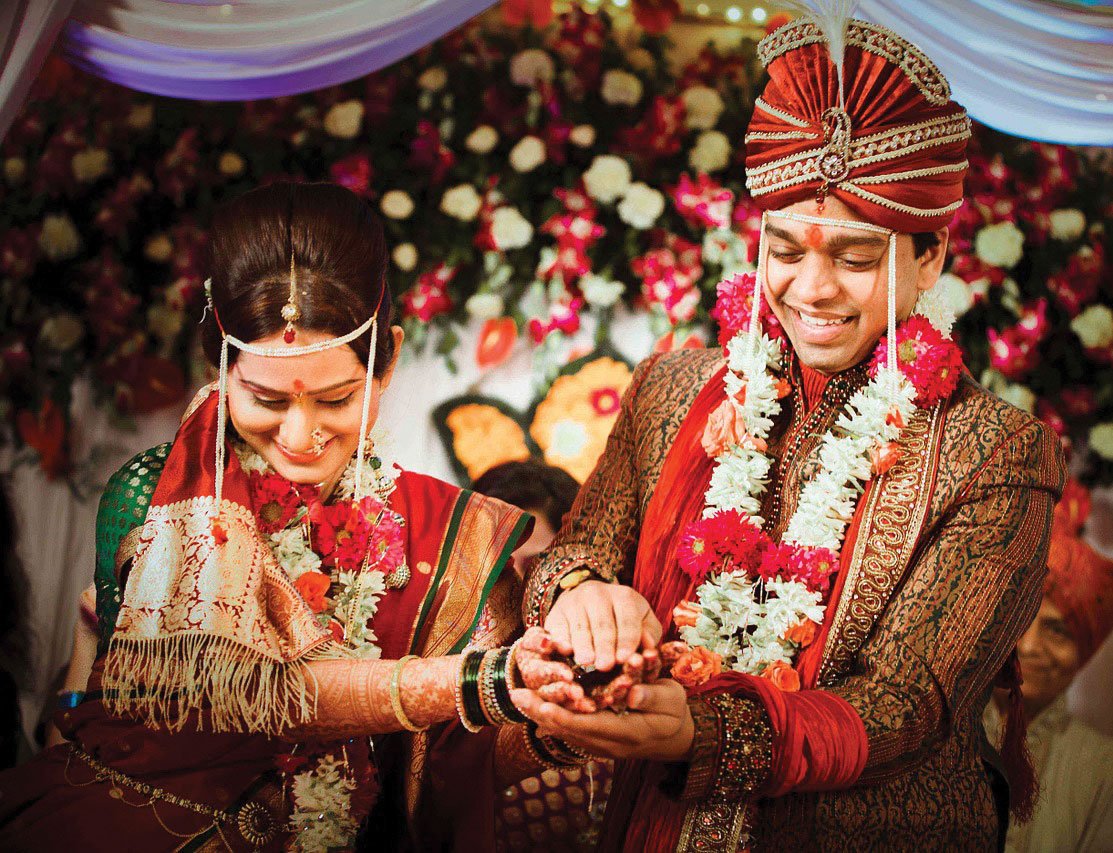 LOVE MARRIAGE VS ARRANGED MARRIAGE: WHICH IS BETTER?