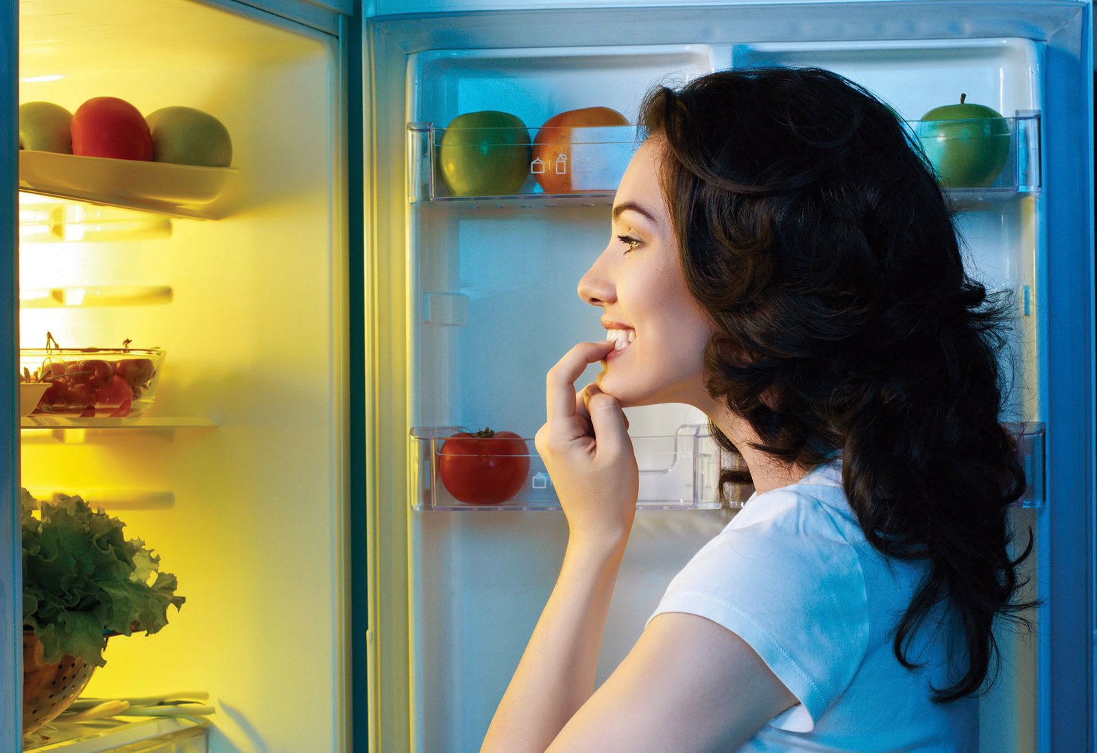 Is It Unhealthy to Eat Before Bed?
