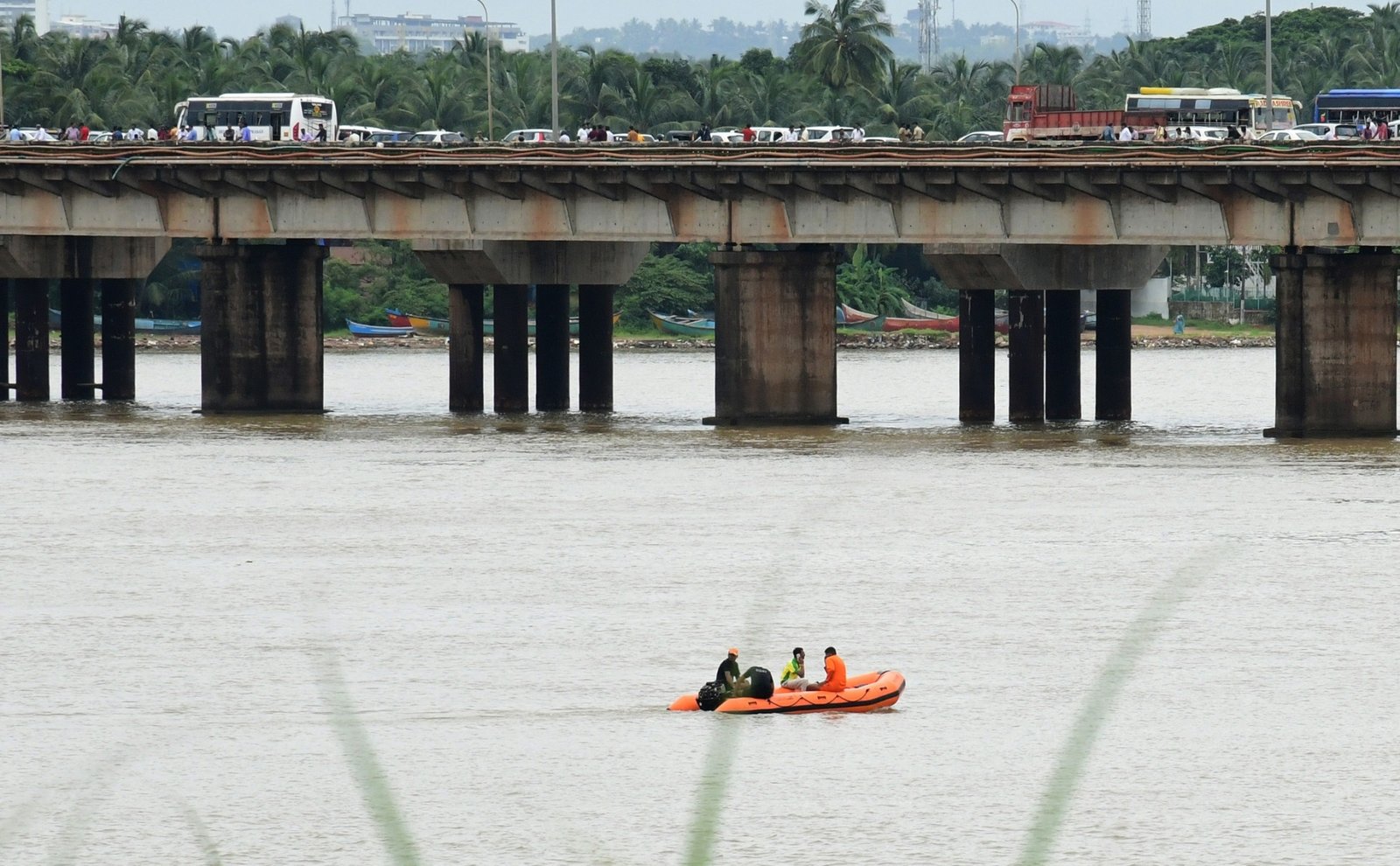 Saw 'Siddhartha' jumping from bridge into river: fisherman