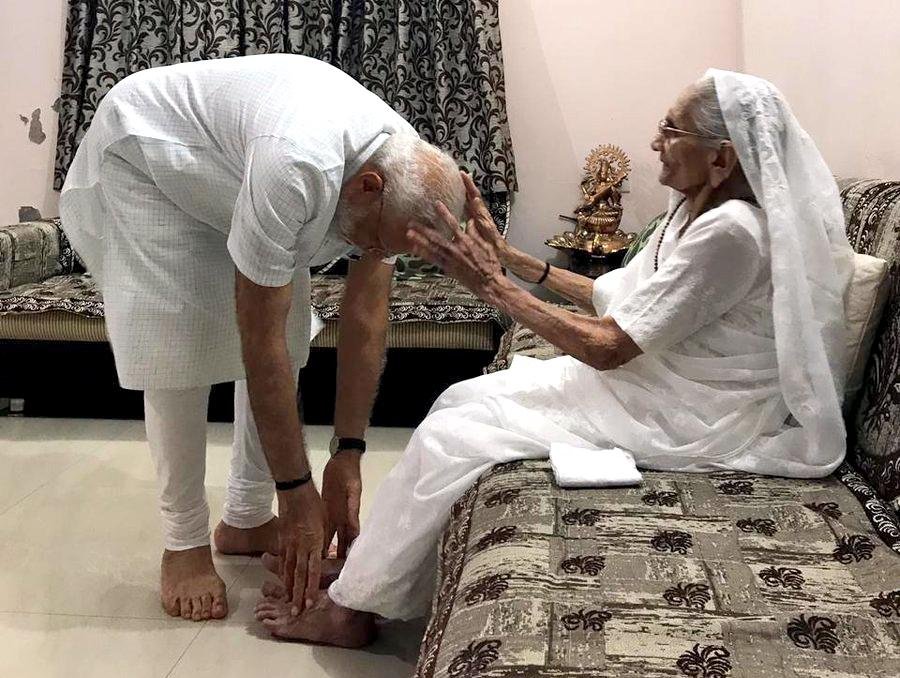 Modi to start his 69th birthday with mother's blessing