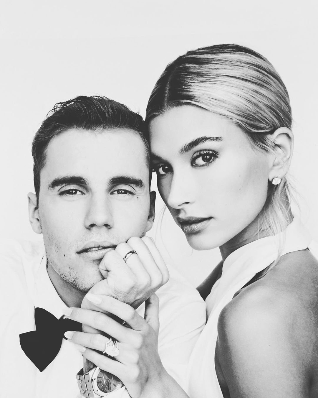Justin Bieber jokes about loveless marriage
