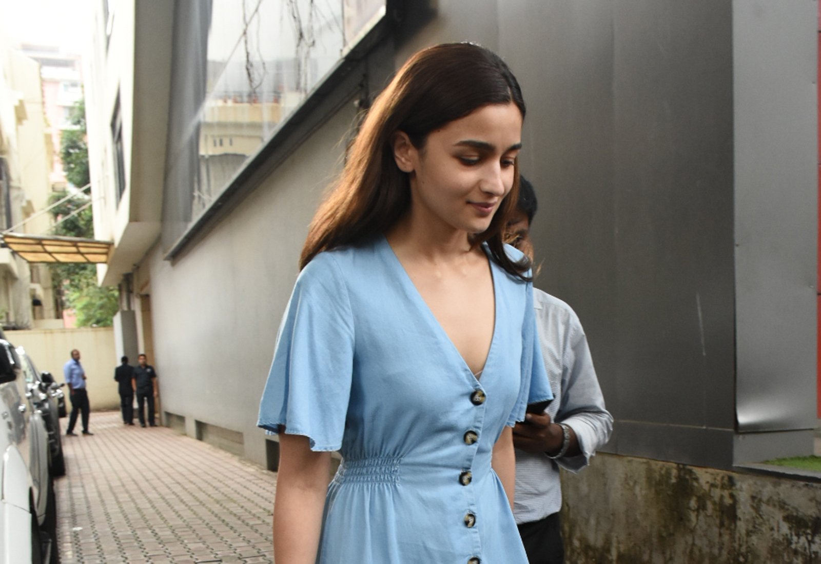 Alia Bhatt supports fundraising for kids with heart diseases