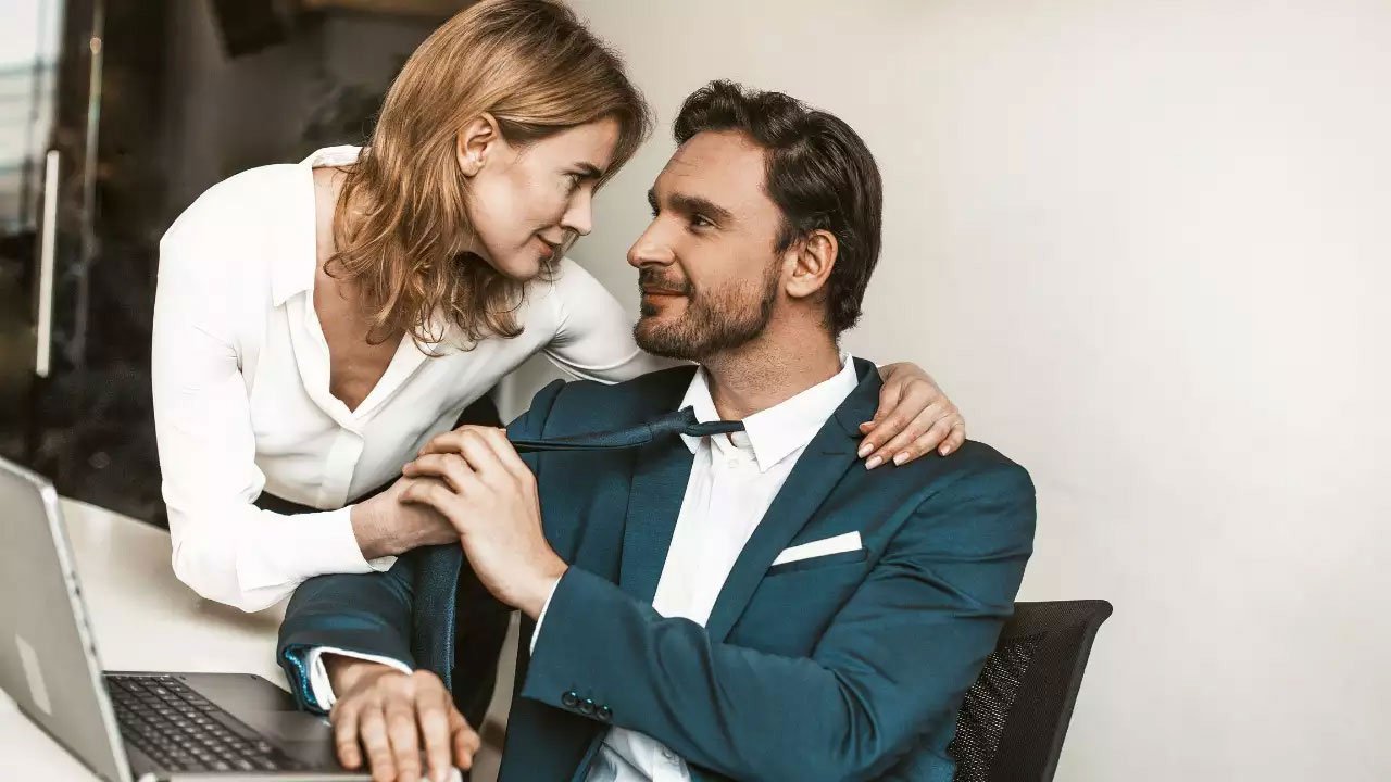 5 encouraging lines to support an overthinking partner