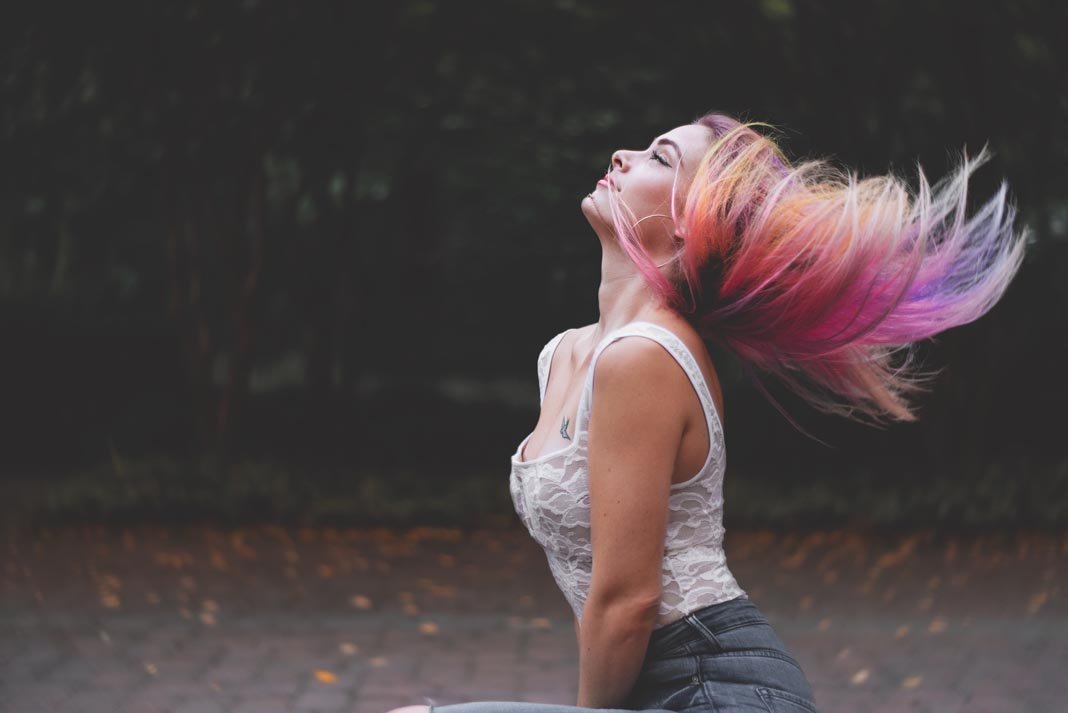 Get Inside a Fashion Blogger's Fancy Lifestyle and Be Amazed