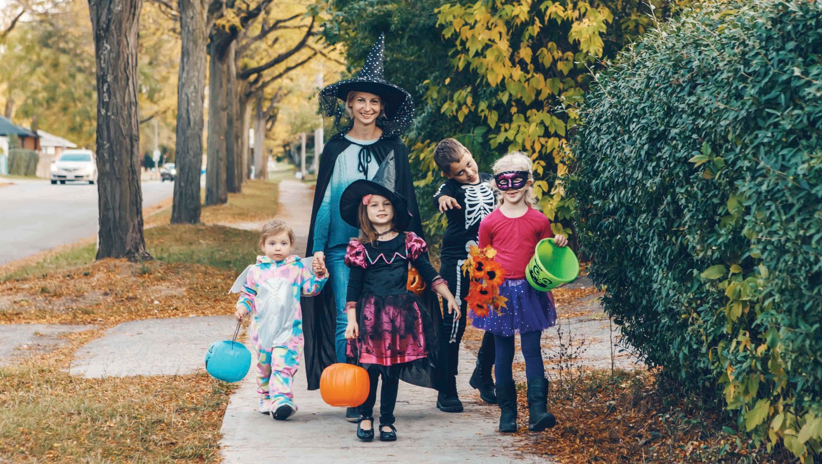 Halloween in Canada A guide to tricks, treats, and spooky fun!